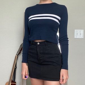 navy blue long sleeve top with white stripes